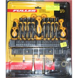 FULLER 37 PIECE SCREW DRIVER SET WITH WALL MOUNT