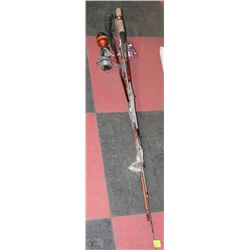 BUNDLE OF THREE FISHING