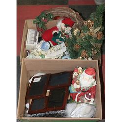 2 BOXES OF HOME CHRISTMAS DÉCOR