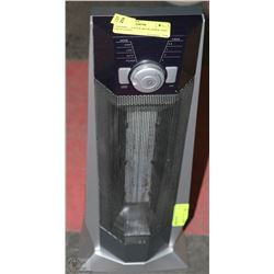 CERAMIC HEATER WITH TIMER AND OSCILATING