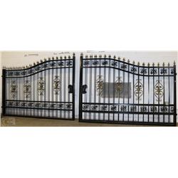 20FT BI PARTING WROUGHT IRON ACREAGE GATE