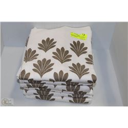 LOT OF NEW  6 DECORATIVE BATH TOWELS BROWN