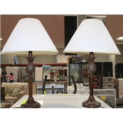 SET OF 2 VINTAGE "PINEAPPLE"  TABLE LAMPS
