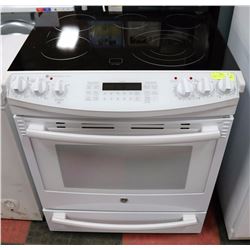 GE WHITE SLIDE IN CONVECTION OVEN