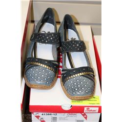 NEW REIKER BLUE COMBINATION SHOES SIZE 7