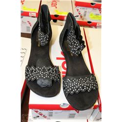 NEW REIKER BLACK COMBINATION SANDLES SIZE 7