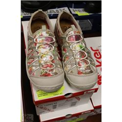 RIEKER WHITE COMBINATION SHOES SIZE 8.5