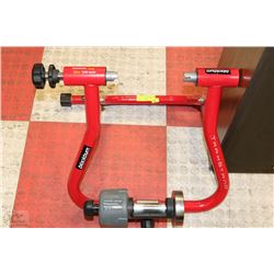 BLACKBURN AUTO DIAL MOUNTING BICYCLE TRAKSTAND