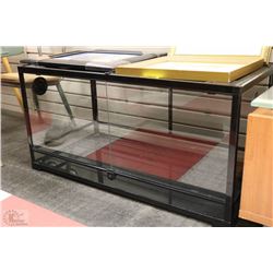 LARGE REPTILE TANK