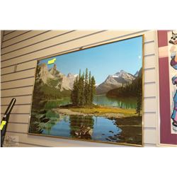 LARGE FRAMED JASPER MARINE LAKE PRINT
