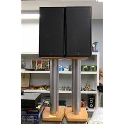 SET OF 2 JBL800 SPEAKERS AND STANDS