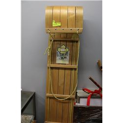 4' WOODEN TOBOGGAN