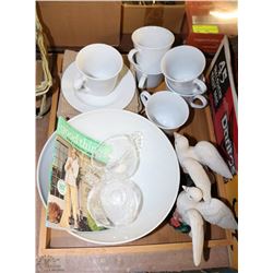 BAMBOO TRAY WITH CUPS,SAUCERS, CREAM AND SUGAR SET