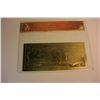 Image 2 : GOLD COLOR BANKNOTES AND VILES