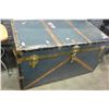 Image 1 : LARGE SHIPPING TRUNK