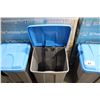 Image 2 : COMMERCIAL BLUE AND GREY GARBAGE CAN