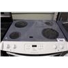 Image 2 : FRIGIDAIRE STOVE - AS IS