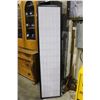 Image 1 : ROOM DIVIDER