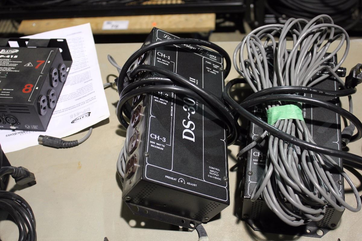 LIGHT DESIGN SYSTEMS DS-3000 II 6 CHANNEL DIMMING SYSTEM WITH DIMMER ...
