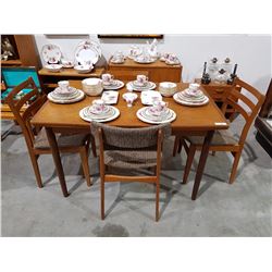 MID CENTURY MODERN TEAK DRAW LEAF TABLE & 4 CHAIRS