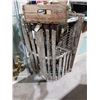 Image 1 : LARGE VINTAGE LOBSTER TRAP