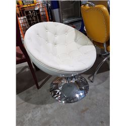 MID CENTURY MODERN SWIVEL CHAIR