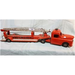 VINTAGE 1950'SSTRUTCO STEEL FIRETRUCK
