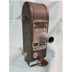 VINTAGE KEYSTONE MODEL A-7 16MM MOVIE CAMERA
