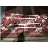 Image 1 : 4 VINTAGE CURTAIN RODS W/2 PANELS