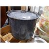 Image 1 : VINTAGE ENAMEL WARE POT W/LID & HANDLE