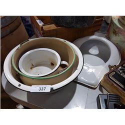 4 PCS ENAMEL WARE
