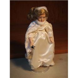 Snow Queen Doll (Story Book Collection) - The Danbury Mint, U.S.A. - 1989