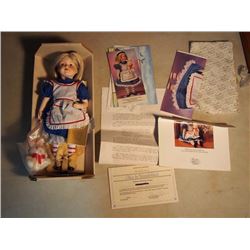Alice In Wonderland Doll - Franklin Heirloom - 1987