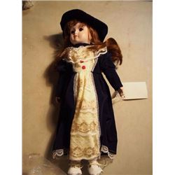 Ashley Musical Doll - Heritage Dolls - 1987