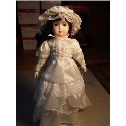Melodie Muscial Doll – Heritage Dolls – 1987