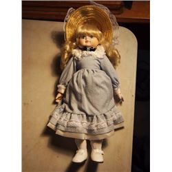 Laurabelle Musical Doll – Brinn's Dolls – 1987