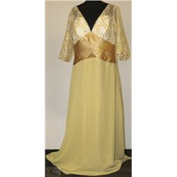 GOLD TONE 3/4 LACE SLEEVE PLUS SIZE GOWN