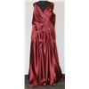 Image 1 : BURGUNDY PLUS SIZE SEQUINED STRAP GOWN