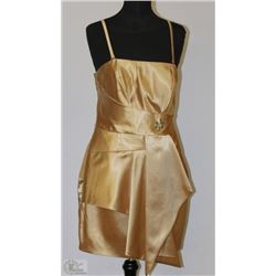 GOLD SHORT MINI DRESS SIZE UNKNOWN