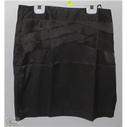 SHORT BLACK SKIRT SIZE XXXL