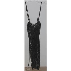 BLACK ROMANCE OUTFIT SIZE UNKNOWN