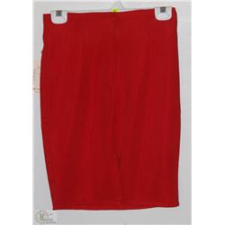 RED MINI SKIRT SIZE XL