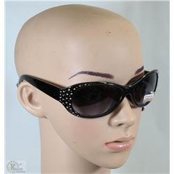 LADIES FOSTER GRANT BEAUTY SOLUTIONS SUNGLASSES