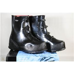 NEW MENS BLACK BOOTS - 100% RUBBER SIZE 10