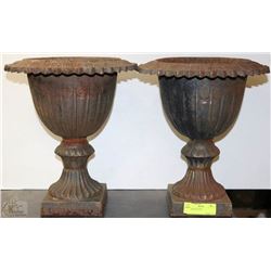 PAIR OF FLOWER PLANTERS