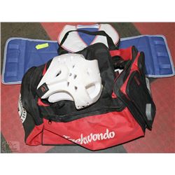 TAEKWONDO BAG WITH GEAR