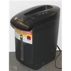ROYAL CROSSCUT SHREDDER W/AUTO START/STOP/REVERSE