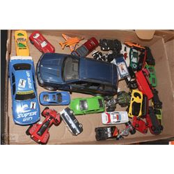 FLAT W/DIECAST CARS, TRUCKS, PLANES, ETC.