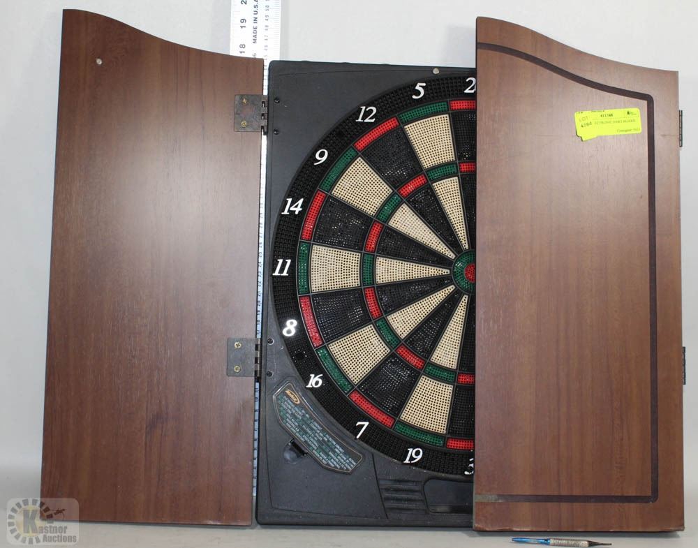 HALEX ELECTRONIC DART BOARD