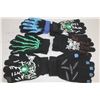 Image 1 : 6 PACK OF GLOW IN THE DARK GLOVES